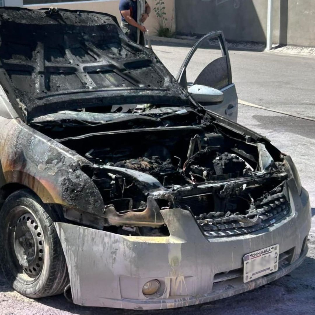 Solamente se presentaron cuantiosos daños materiales.